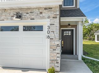 306 Willow #306, Pardeeville, WI 53954