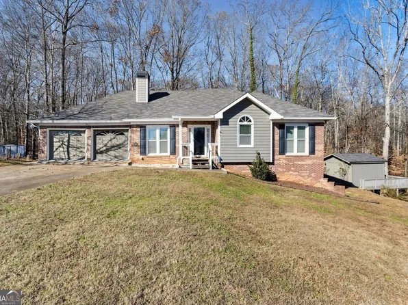 4675 Creek Bluff Dr, Sugar Hill, GA 30518