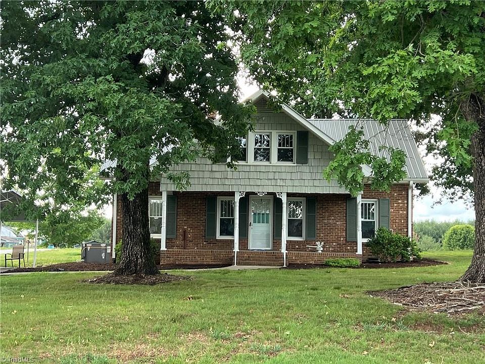 1st image of 3798 Clingman Rd