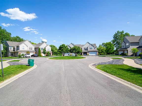 5th image of 77 Pimlico Ct