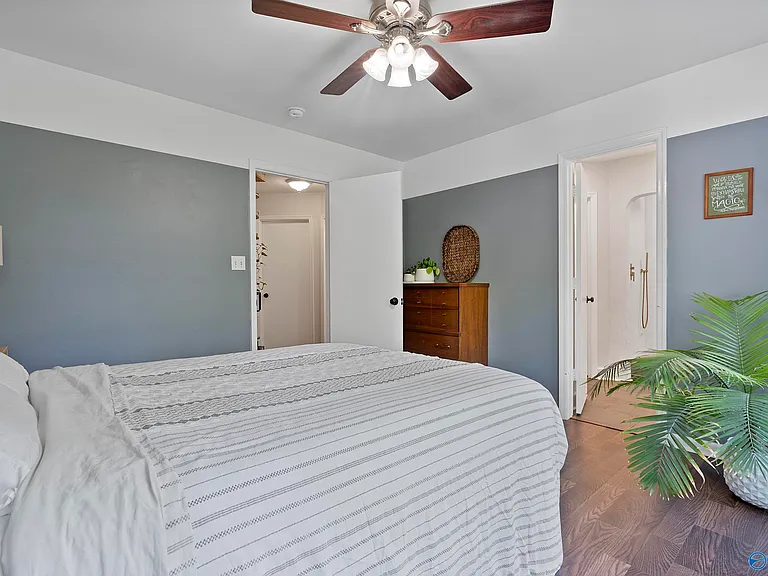 223 Cypress Creek Dr — Photo 10