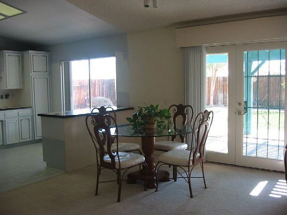Sunny Dining Area