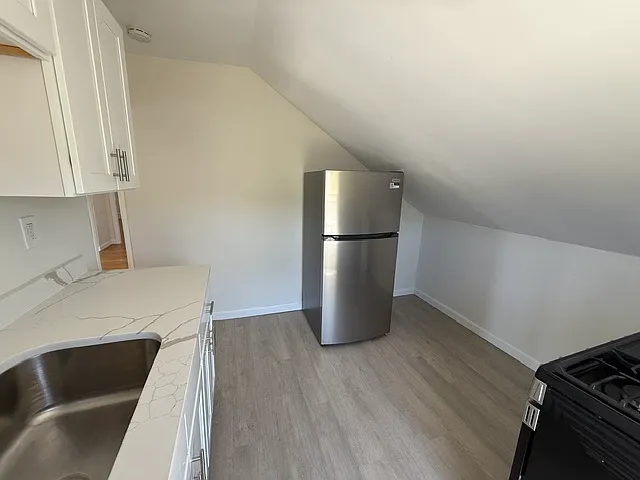 1467 N Main St #3 — Photo 10