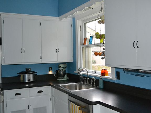 5th image of 2308 Grandview Ave