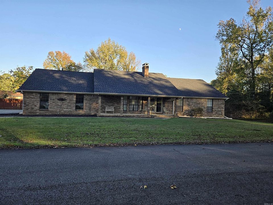 1st image of 1016 N 15th St