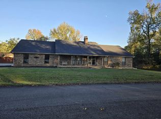 1016 N 15th St, Nashville, AR 71852