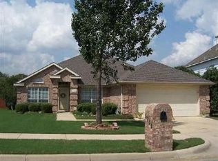 5738 Chelmsford Trl, Arlington, TX 76018