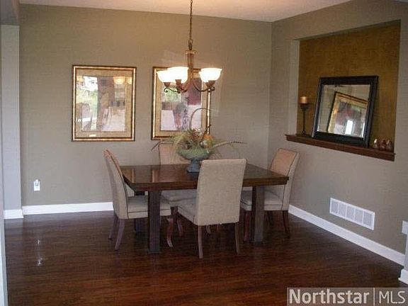 5th image of 6100 N Fernbrook Lane N