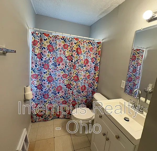 4106 E 153rd St — Photo 14