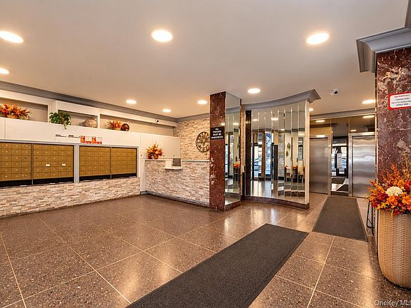 5th image of 3131 Grand Concourse #8H
