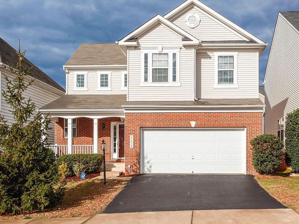 1st image of 17532 Mina Ln