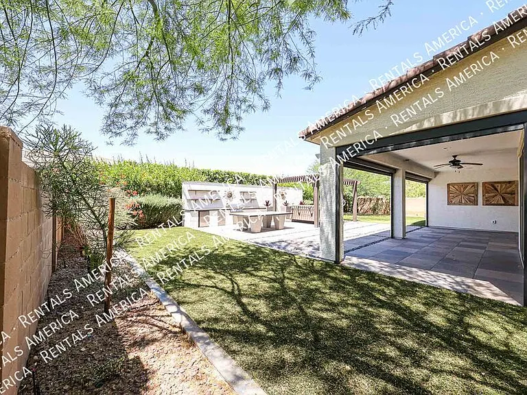 17268 W Straight Arrow Ln — Photo 49