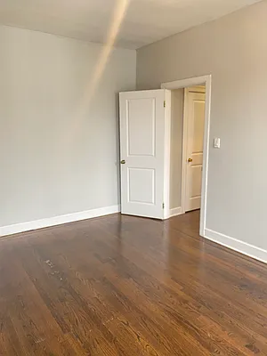 Rented by Chana Ofek, LREB | media 10