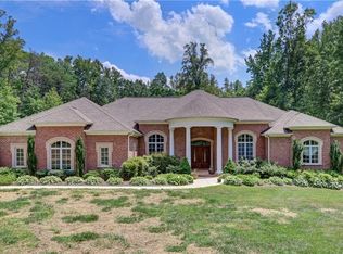 507 W Poplar Ridge Court, Greensboro, NC 27455