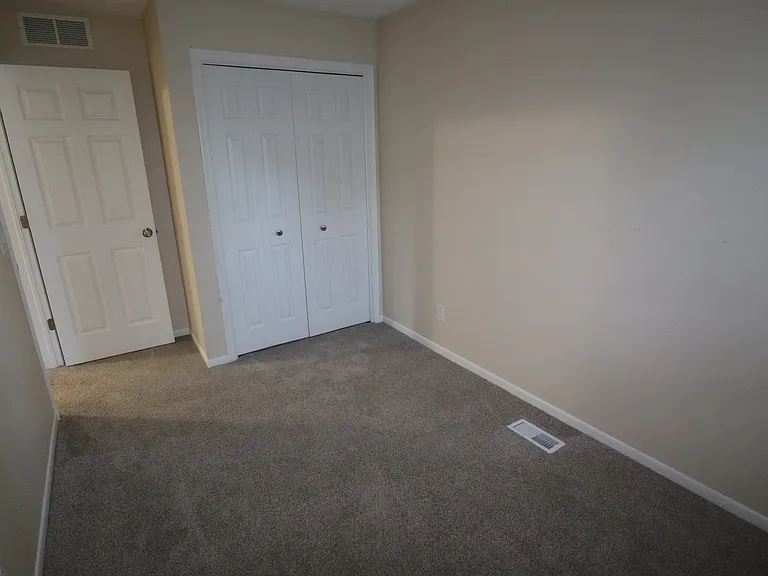 208 Manchester Dr #208 — Photo 17