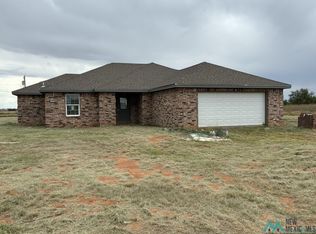 103 Crest Pointe Dr, Portales, NM 88130