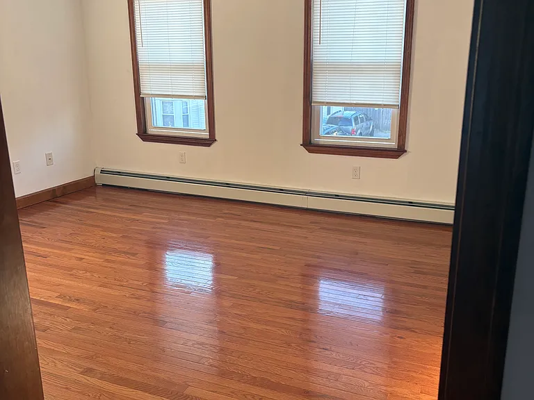 63 W Cole St #2 — Photo 4