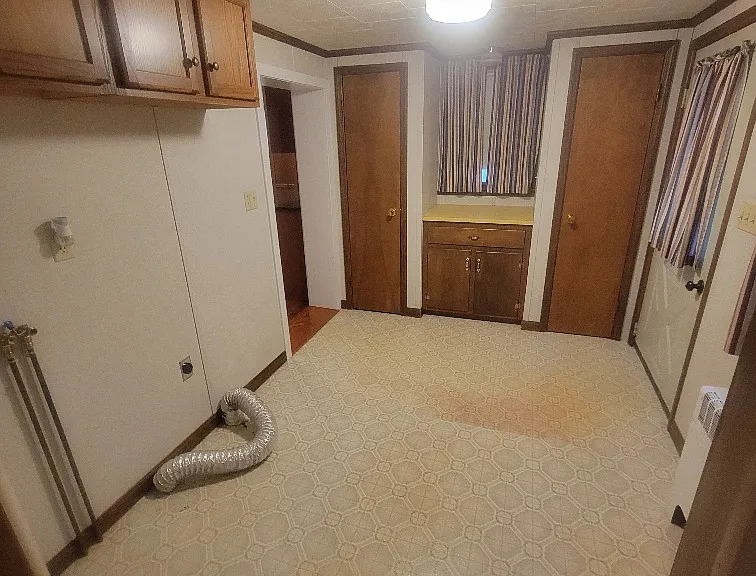 336 S Park Ave — Photo 9
