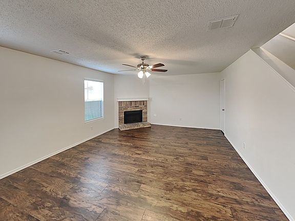 2nd image of 4059 Hunters Creek Dr