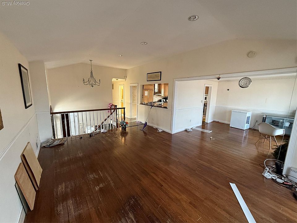 2nd image of 16103 83rd Street