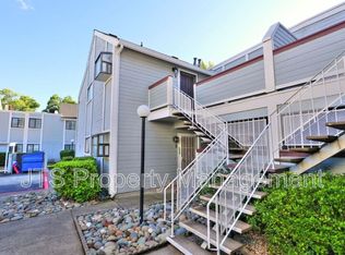 7417 Auburn Oaks Ct APT R, Citrus Heights, CA 95621