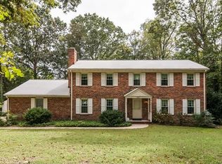 3301 Wood Dale Rd, Chester, VA 23831