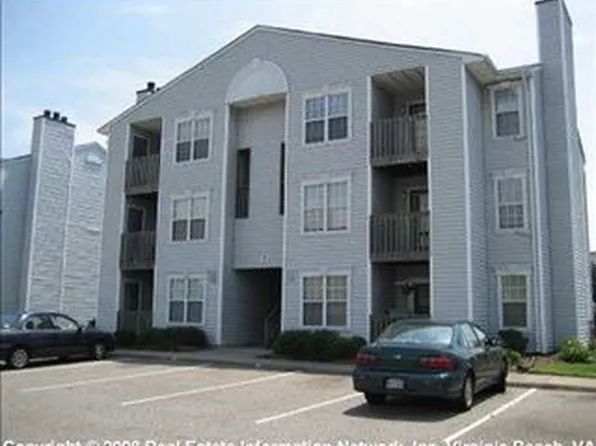 1881 Chantilly Ct, Virginia Beach, VA 23451