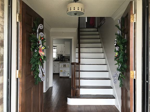 5th image of 2921 Nautilus Dr