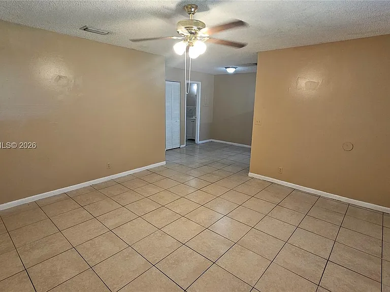 2508 E Johnson St #7 — Photo 4