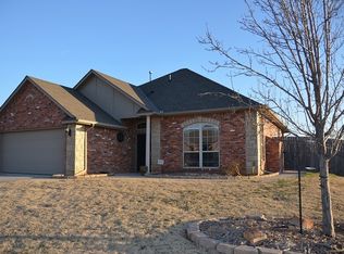2908 Coach Ct, Norman, OK 73071