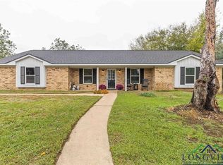 7 Circle Rd, Longview, TX 75602