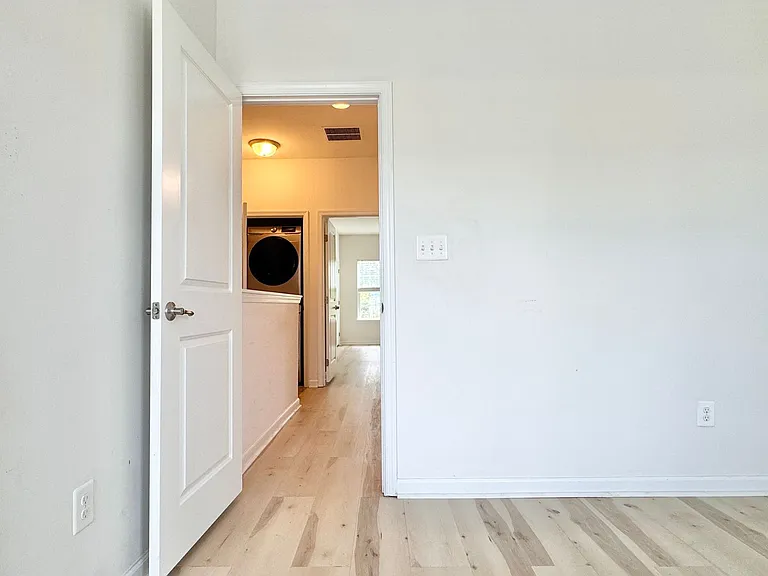 127 Streamview Dr — Photo 19
