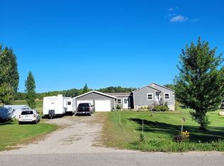 N1376 Behnke School Rd, Coleman, WI 54112