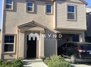 8132 Creeping Willow Ln, Sacramento, CA 95828