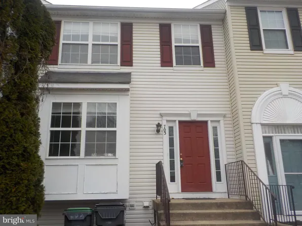 703 Kings Crest Dr, Stafford, VA 22554