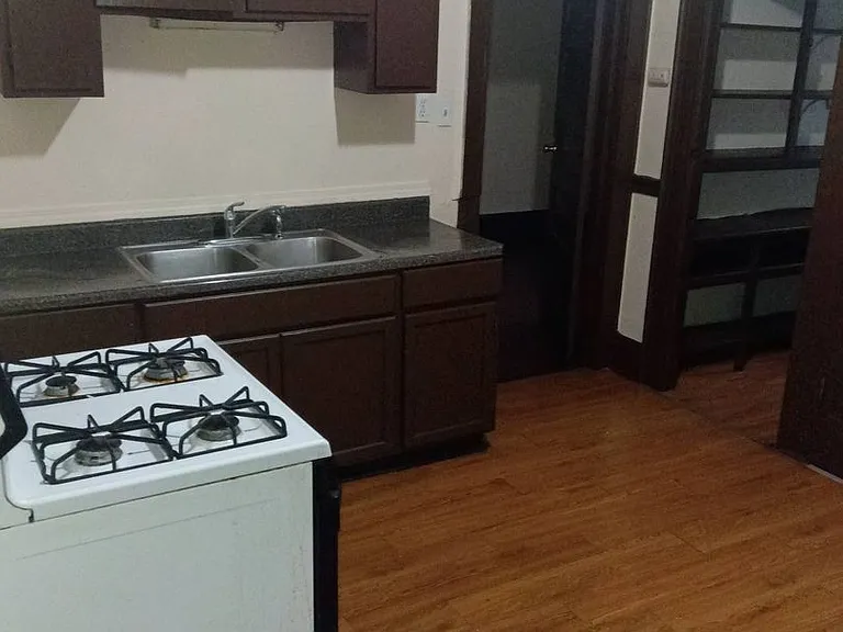 1609 W Meinecke Ave — Photo 14