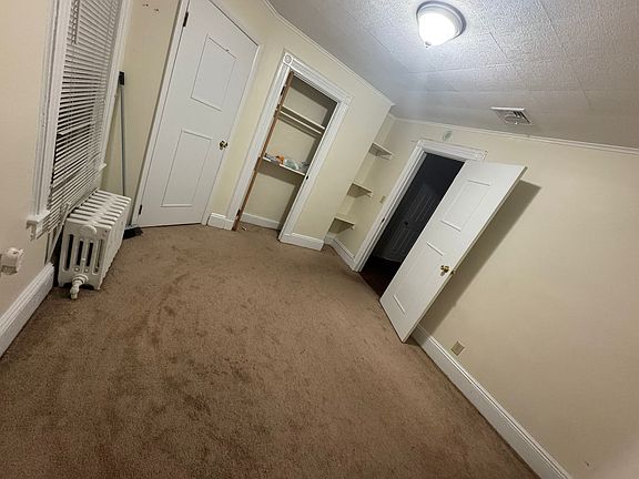5th image of 11 Prairie Ave #B