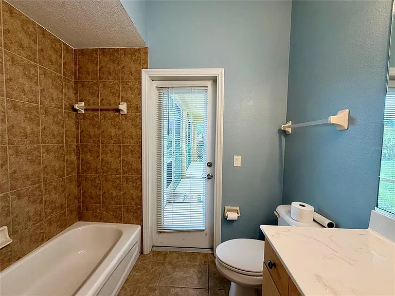 1204 S San Mateo Dr — Photo 25