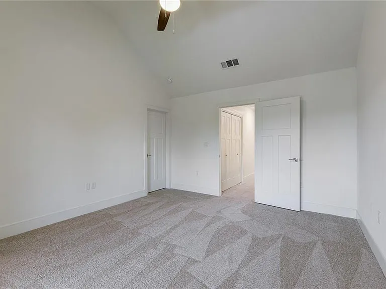 402 Conservation Dr #20 — Photo 15