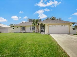 2710 SW 8th Ct, Cape Coral, FL 33914