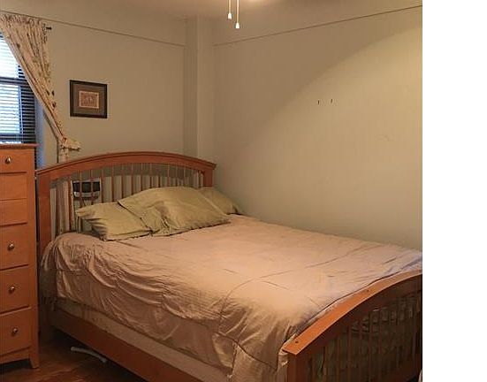 5th image of 110 Pearsall Dr APT 2C