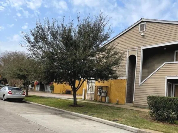 12502 Ashford Meadow Dr #4, Houston, TX 77082