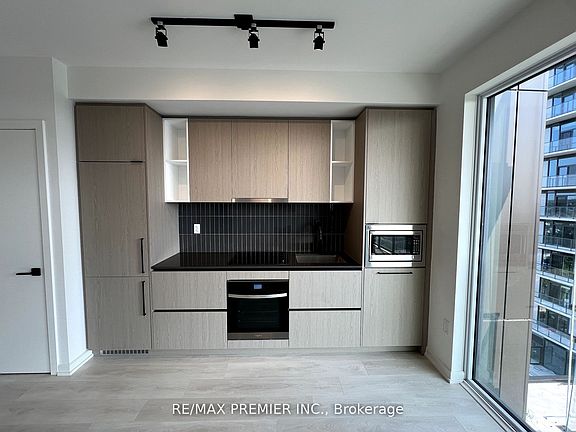 3rd image of 1285 Dupont St #1711