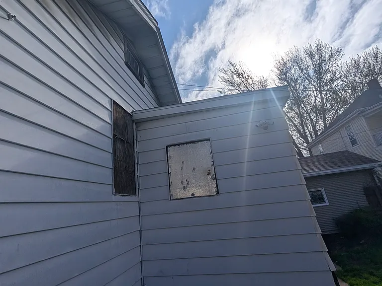1108 E Arcadia Ave — Photo 46