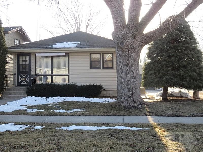 1st image of 2709 S Jefferson Ave