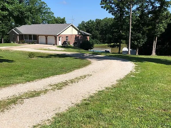 7641 Route D, Jefferson City, MO 65109