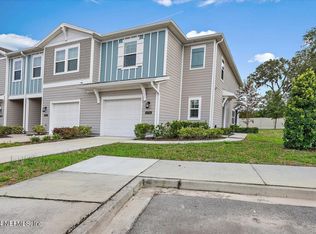 1234 Beach Dune Dr, Jacksonville, FL 32233
