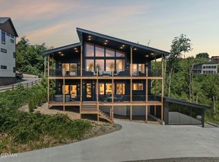 743 Village Loop Rd #651, Gatlinburg, TN 37738