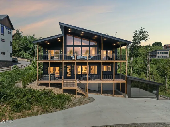 743 Village Loop Rd #651, Gatlinburg, TN 37738