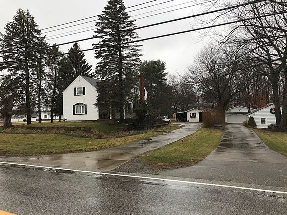 3rd image of 646 E Main St